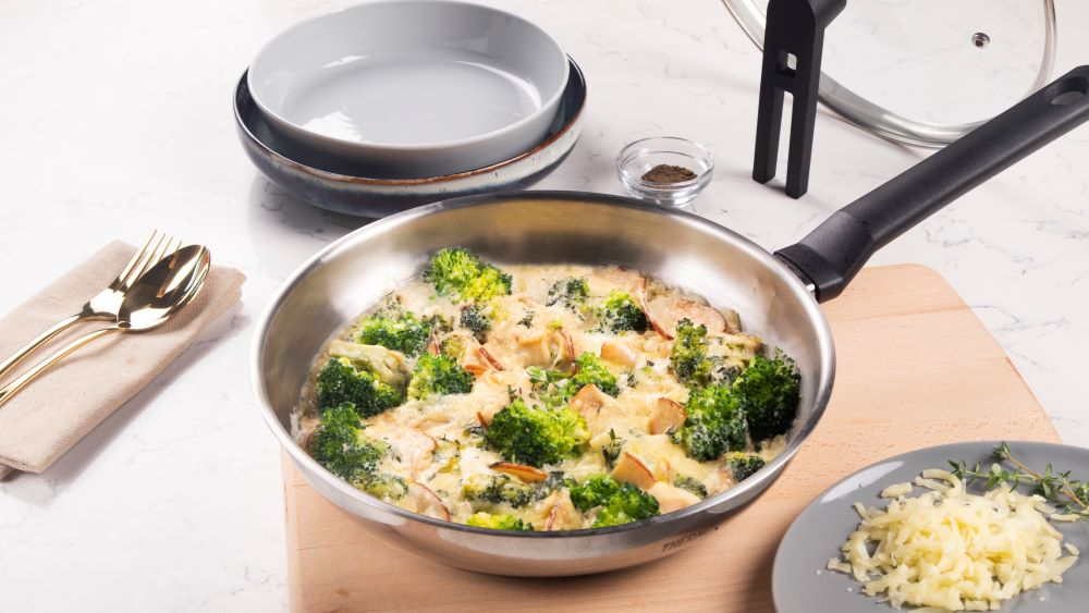 Creamy Garlic Parmesan Broccoli & Turkey Ham